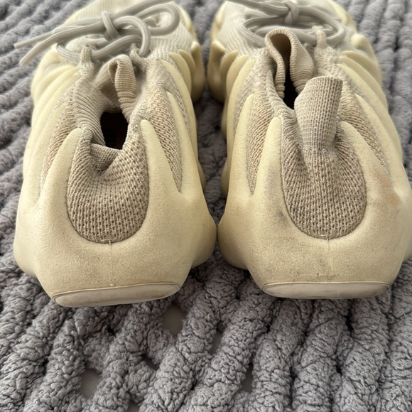 Yeezys great condition 11.5 - Picture 4 of 6
